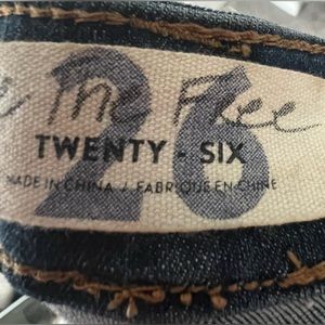 Flared high waisted jeans